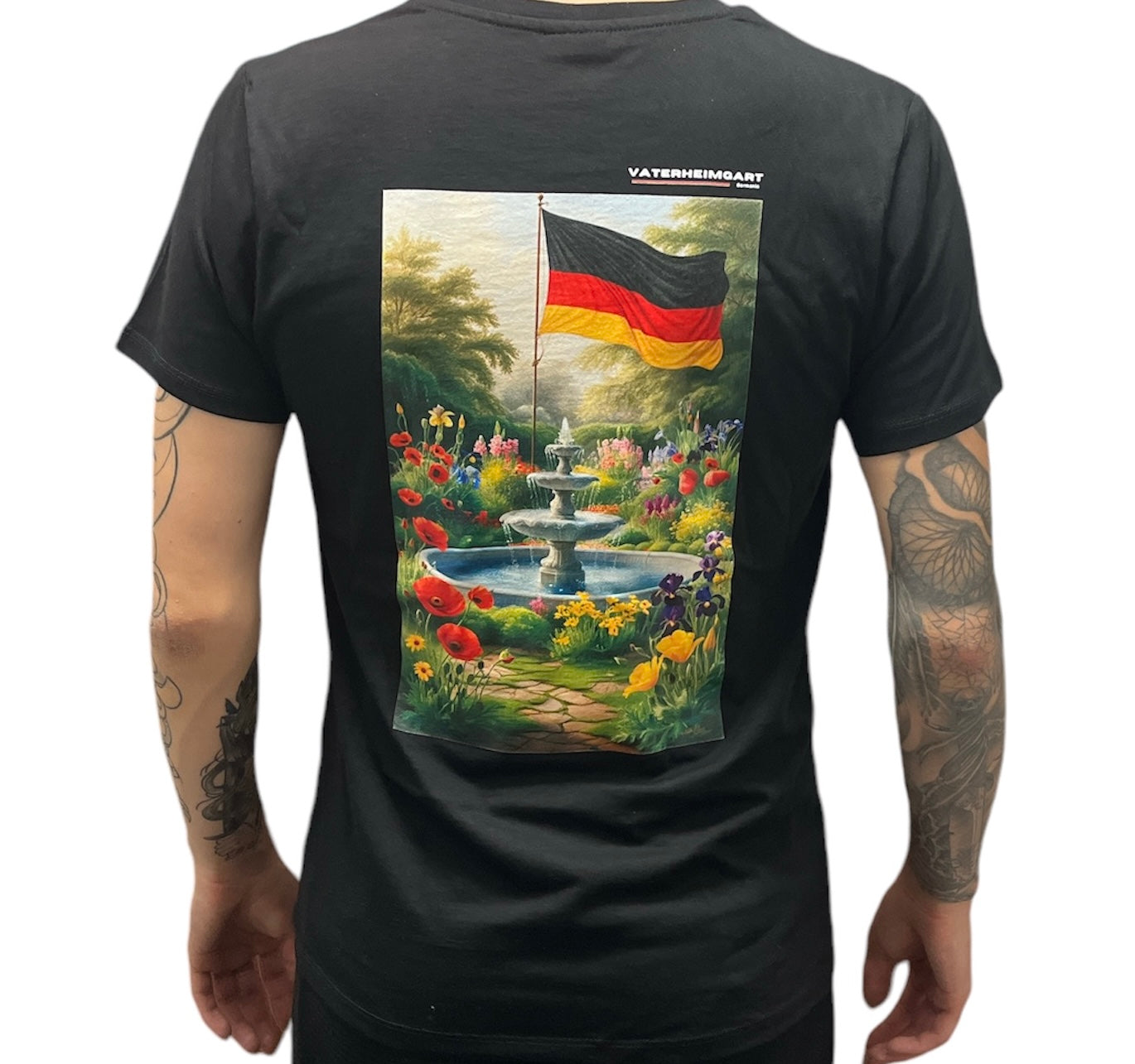 T-Shirt Brunnen im Park